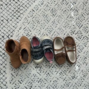 3 pairs of size 8 Cat&Jack shoes
